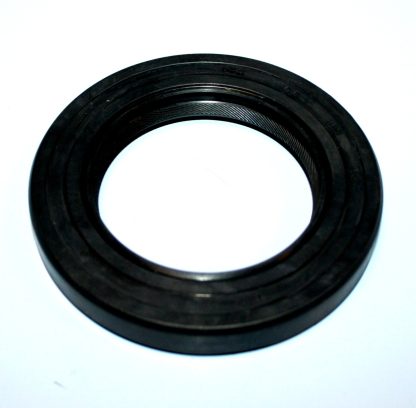 Crank shaft seal